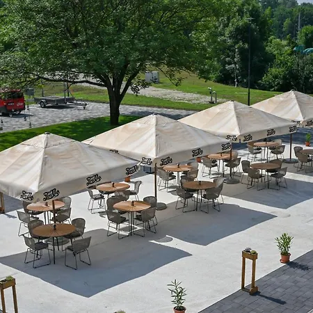 Nn Boutique Hotel Tiszaujvaros