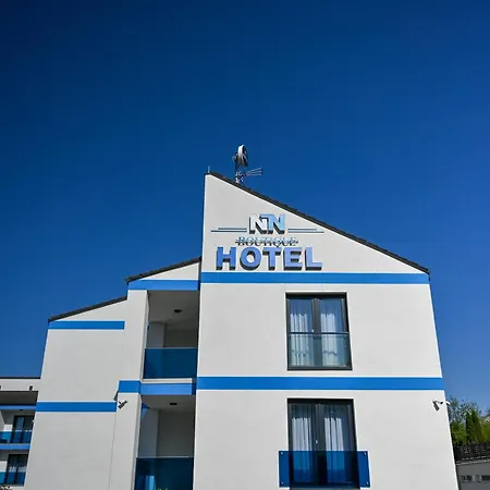 Nn Boutique Hotel Tiszaujvaros