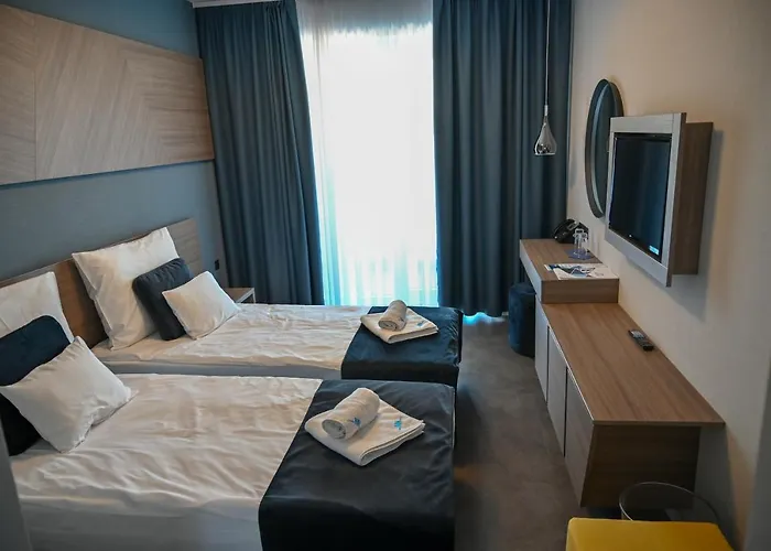 Nn Boutique Hotel**** מלון טיסאאוורוש