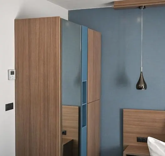 Nn Boutique Hotel**** מלון 4*