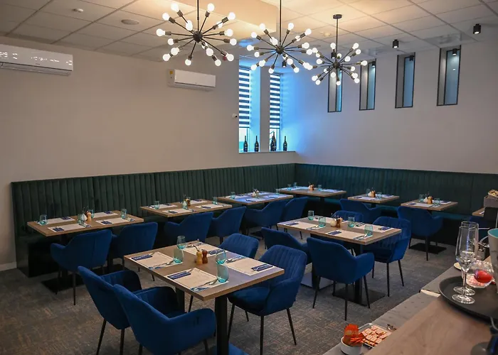 Nn Boutique Hotel**** מלון 4*