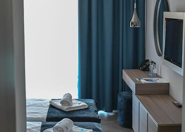 Nn Boutique Hotel**** מלון טיסאאוורוש