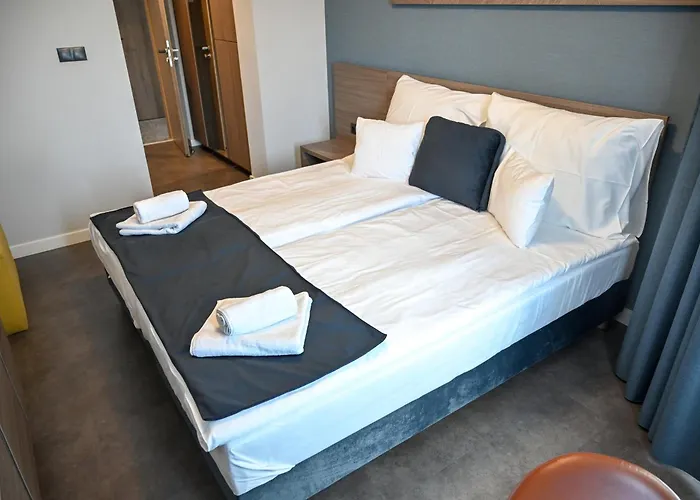 מלון Nn Boutique Hotel**** 4*