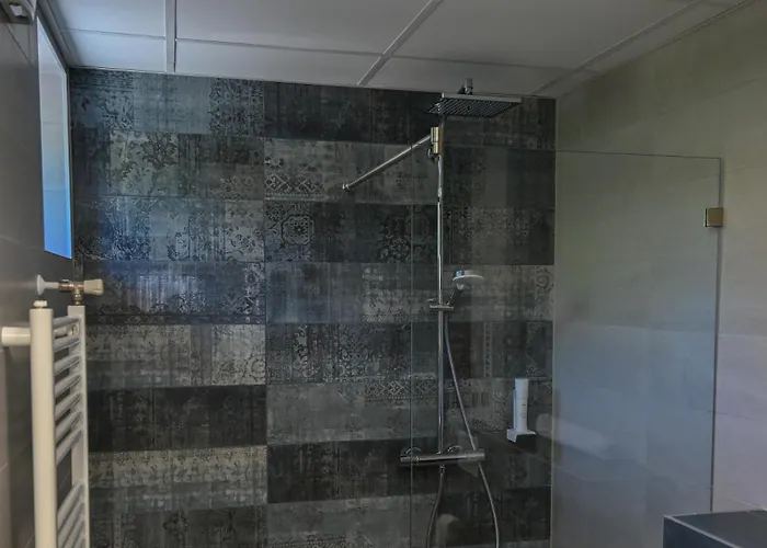 מלון Nn Boutique Hotel**** 4*