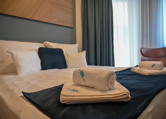 מלון Nn Boutique Hotel**** טיסאאוורוש