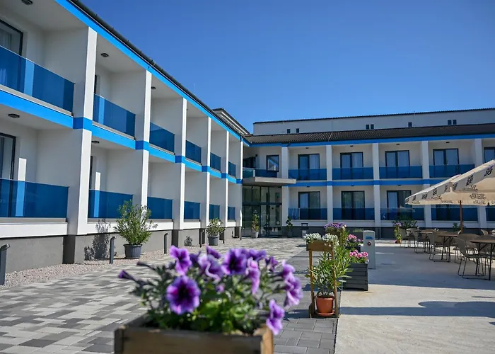 Nn Boutique Hotel**** 4* טיסאאוורוש